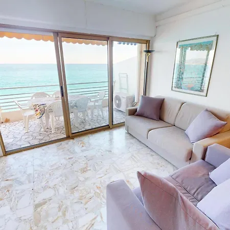 Joli 2p Climatisé Avec Terrasse Face à La Près Du Centre - Fr-1-196-388 Appartement Menton